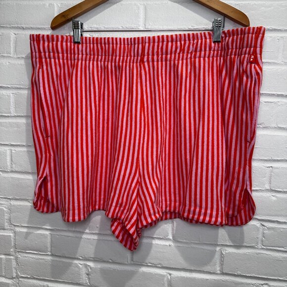 NWT Free Assembly Side Slit Short Relaxed Terry Women's 3XL XXXL - Picture 2 of 7